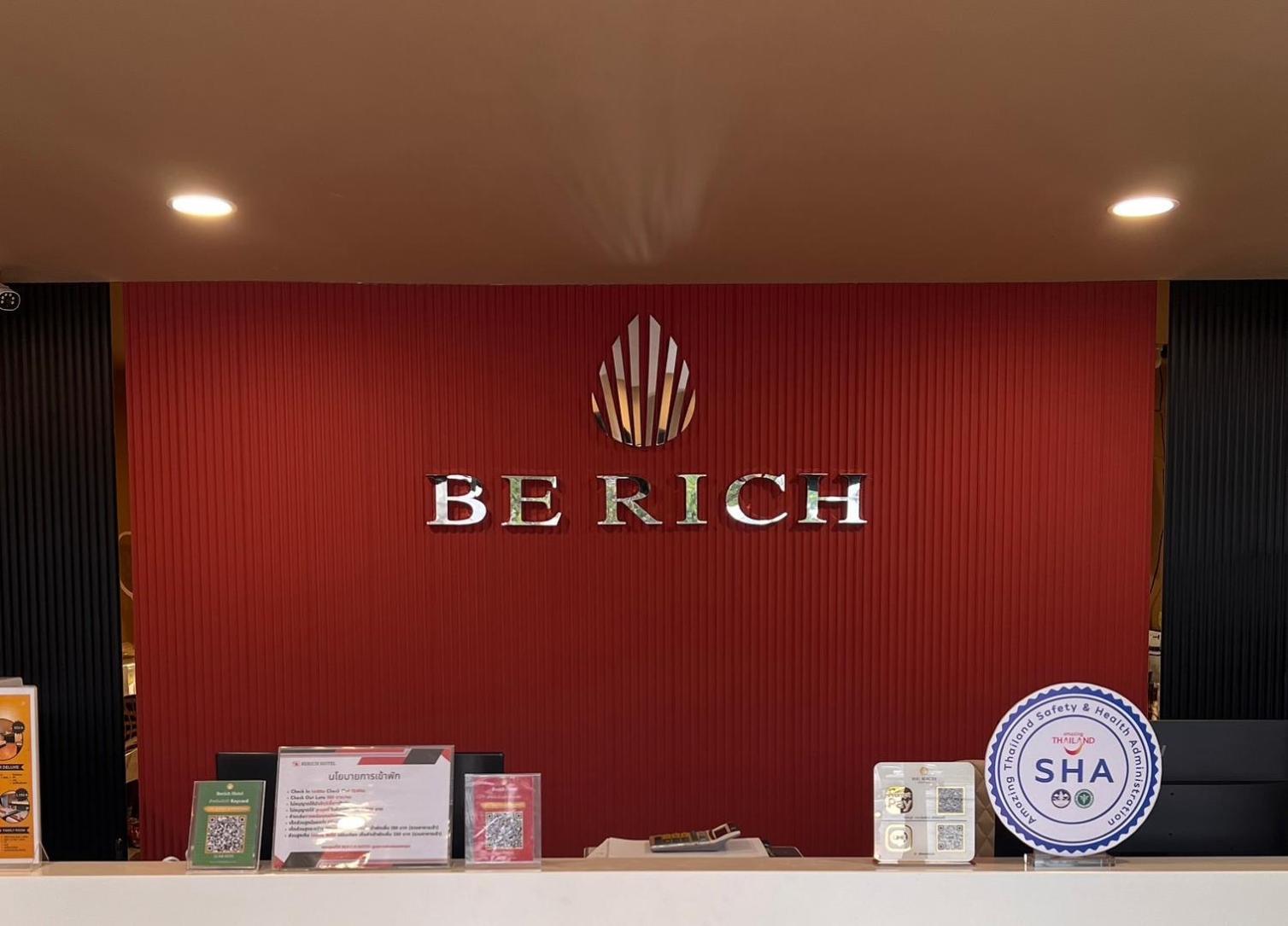 Berich Hotel Tak Ngoại thất bức ảnh
