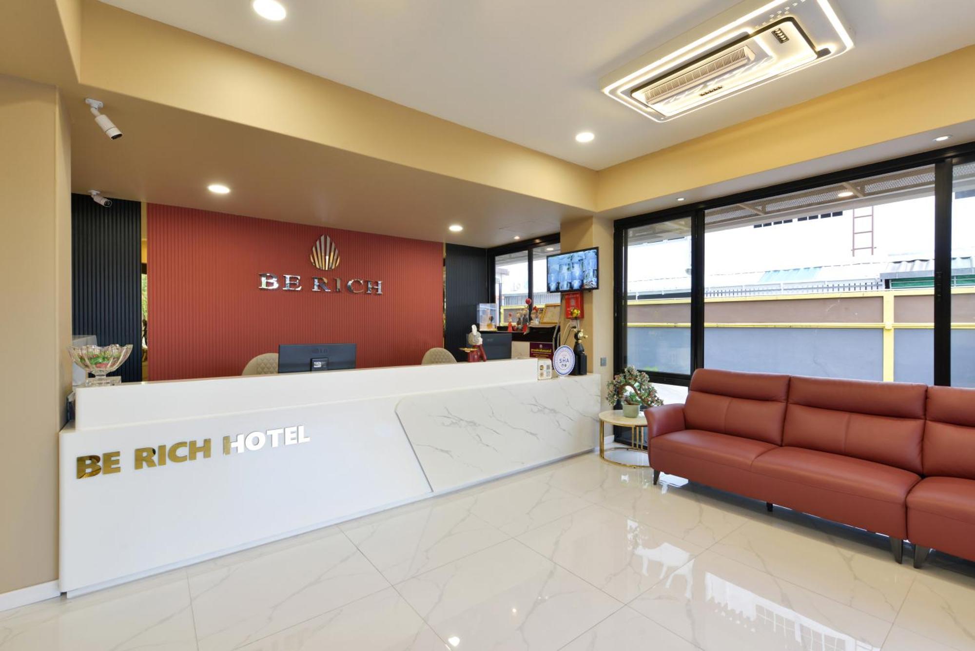 Berich Hotel Tak Ngoại thất bức ảnh