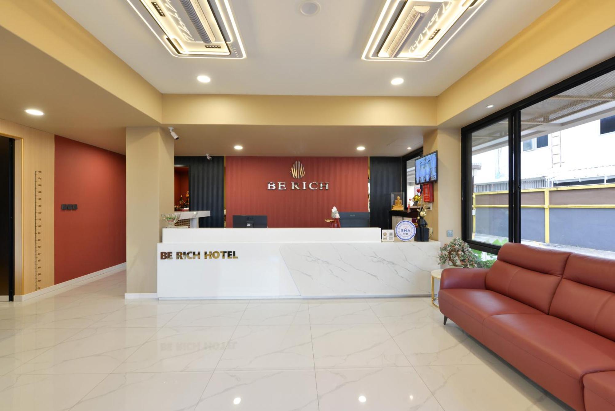 Berich Hotel Tak Ngoại thất bức ảnh