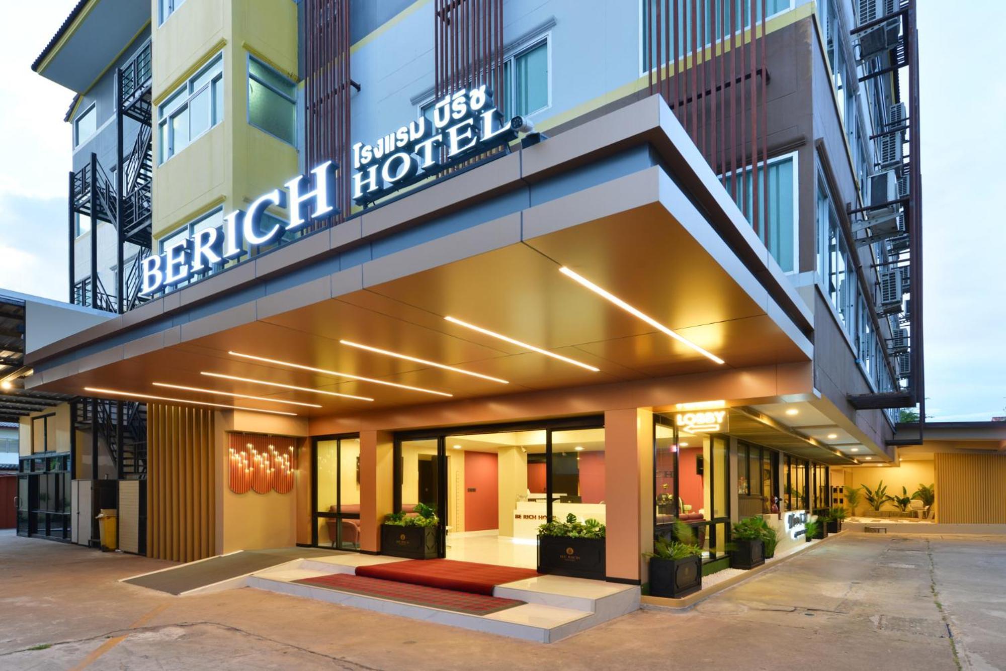 Berich Hotel Tak Ngoại thất bức ảnh